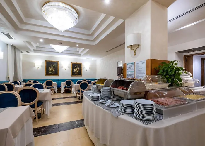 Quality Nova Domus Hotel 4*