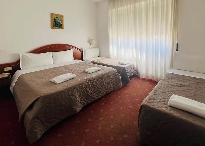 Quality Nova Domus Hotel 4*