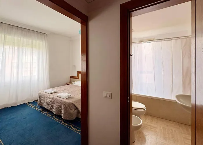 Hotel Quality Nova Domus 4*