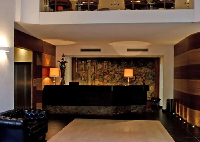 Quality Nova Domus Hotel 4*